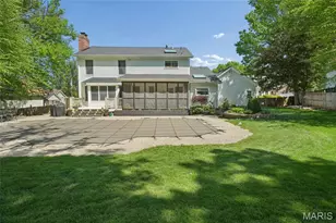 14792 Timberbluff Dr, Chesterfield, MO 63017 - Photo 30