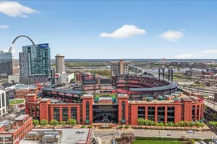 1004 Spruce St, Saint Louis, MO 63102 - Photo 24