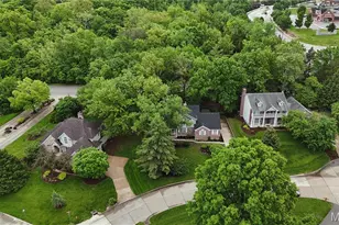 2 Forest Park Cir, Lake Saint Louis, MO 63367 - Photo 2