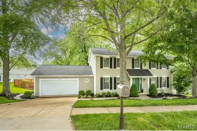2143 Park Forest Drive, Chesterfield, MO 63017 - Photo 2