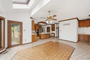 18230 Hager Ln, Chesterfield, MO 63005 - Photo 22