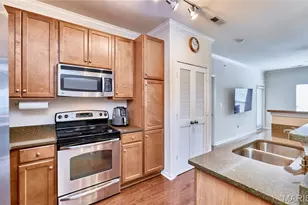 1251 Strassner Dr, Brentwood, MO 63144 - Photo 28