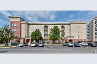 1251 Strassner Drive #2403, Brentwood, MO 63144 - Photo 2