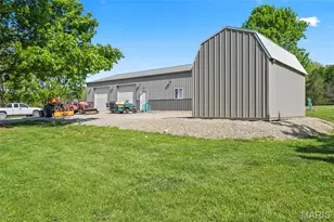 21069 Colony Church Rd, Farmington, MO 63460 - Photo 16