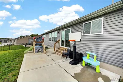 557 Lakewood Drive, Moscow Mills, MO 63362 - Photo 34