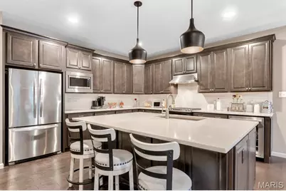 2780 Brook Hill Lane, Saint Charles, MO 63303 - Photo 8