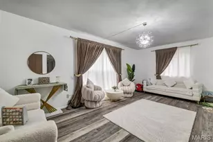 10028 Puttington Dr, Saint Louis, MO 63123 - Photo 32