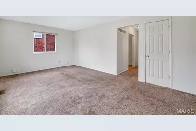 10028 Puttington Drive, Saint Louis, MO 63123 - Photo 20