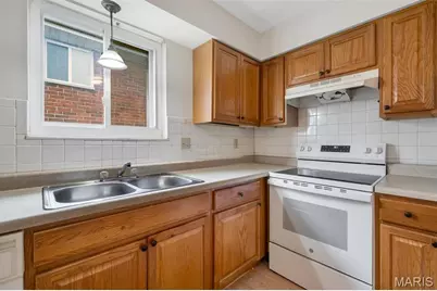 10028 Puttington Drive, Saint Louis, MO 63123 - Photo 24