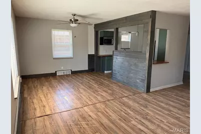 6703 Etzel Avenue, Saint Louis, MO 63130 - Photo 4