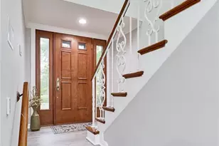 4535 Marlboro Ct, Pasadena Hills, MO 63121 - Photo 6