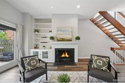 10 Manhattan Mews, Saint Louis, MO 63108 - Photo 10