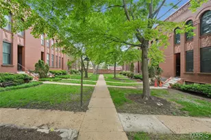 10 Manhattan Mews, Saint Louis, MO 63108 - Photo 34