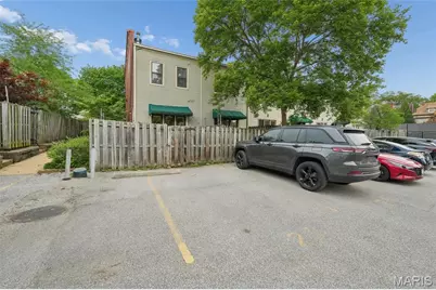 10 Manhattan Mews, Saint Louis, MO 63108 - Photo 30