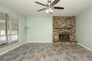3524 Scenic Cir Dr, Saint Louis, MO 63129 - Photo 4