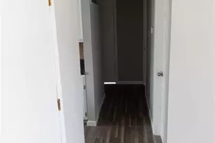 302 Banff Cir, Saint Louis, MO 63137 - Photo 6