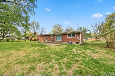 2100 Argo Drive, Florissant, MO 63031 - Photo 26