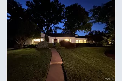 9053 Saranac Drive, Richmond Heights, MO 63117 - Photo 4