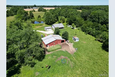 4710 Pike 451, Curryville, MO 63339 - Photo 4