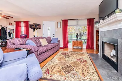 2140 Pierport Circle, Saint Louis, MO 63129 - Photo 8