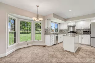 15355 Highcroft Dr, Chesterfield, MO 63017 - Photo 14