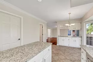15355 Highcroft Dr, Chesterfield, MO 63017 - Photo 18