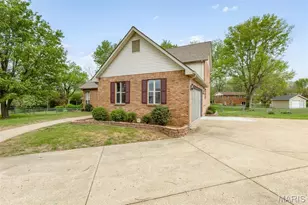 532 N Loretta Ct, Farmington, MO 63640 - Photo 60