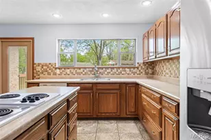 532 N Loretta Ct, Farmington, MO 63640 - Photo 20