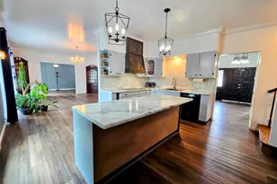 2009 Crescent Dr, Hannibal, MO 63401 - Photo 16