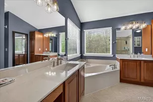 150 Silverstone Cir, Byrnes Mill, MO 63051 - Photo 38