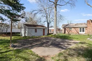 560 Blossom Heath Dr, Unincorporated, MO 63125 - Photo 26