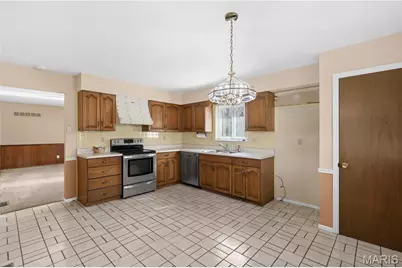 560 Blossomheath Drive, Unincorporated, MO 63125 - Photo 10