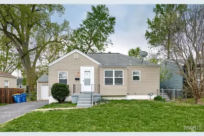 10214 Saint Anthony Lane, Saint Ann, MO 63074 - Photo 2