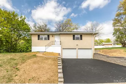 11565 Mehl Avenue, Florissant, MO 63303 - Photo 1