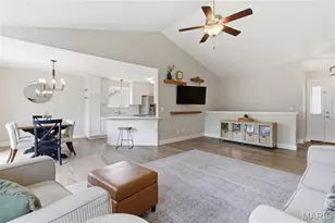 1233 Sonoma Way, Pacific, MO 63069 - Photo 4