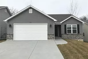 1649 Flagstaff Dr, Festus, MO 63028 - Photo 2