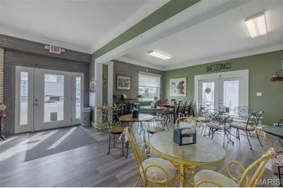 220 W Lincoln Street, Hawk Point, MO 63349 - Photo 6