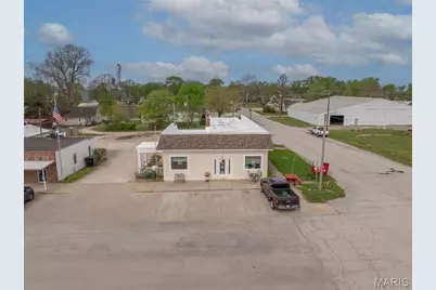 220 W Lincoln Street, Hawk Point, MO 63349 - Photo 22