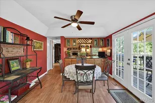 15327 Grantley Dr, Chesterfield, MO 63017 - Photo 22