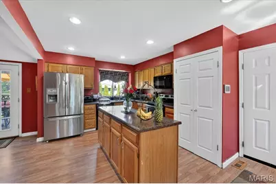 15327 Grantley Drive, Chesterfield, MO 63017 - Photo 24