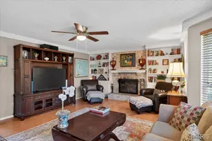 15327 Grantley Dr, Chesterfield, MO 63017 - Photo 14