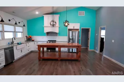 10562 Scarlet Ridge Drive, Potosi, MO 63664 - Photo 6