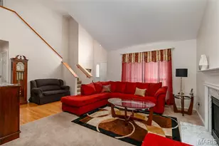 4647 Robbins Grove Dr, Florissant, MO 63034 - Photo 8