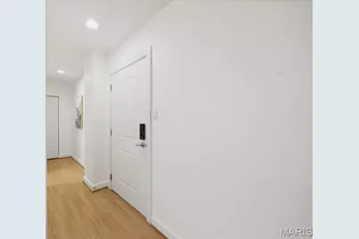 5696 Kingsbury Avenue #102, Saint Louis, MO 63112 - Photo 12