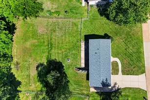 10 Della Dr, Fenton, MO 63026 - Photo 24