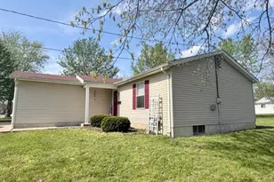 310 S Harper St, Montgomery City, MO 63361 - Photo 2
