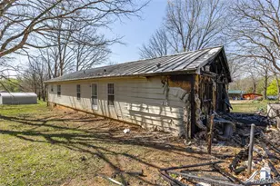 9848 Highland Ct, Bonne Terre, MO 63628 - Photo 8