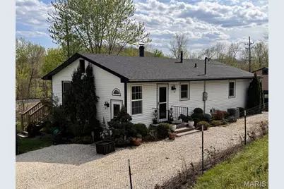 415 S 11th Street, Louisiana, MO 63353 - Photo 2