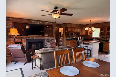 415 S 11th Street, Louisiana, MO 63353 - Photo 8