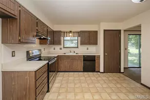 4216 Elkhart Lake Rd, Saint Charles, MO 63304 - Photo 14